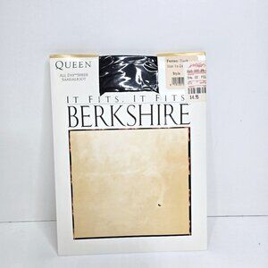 Vintage Berkshire Pantyhose Plus Size Queen 1X Off Black Nylon Sandalfoot